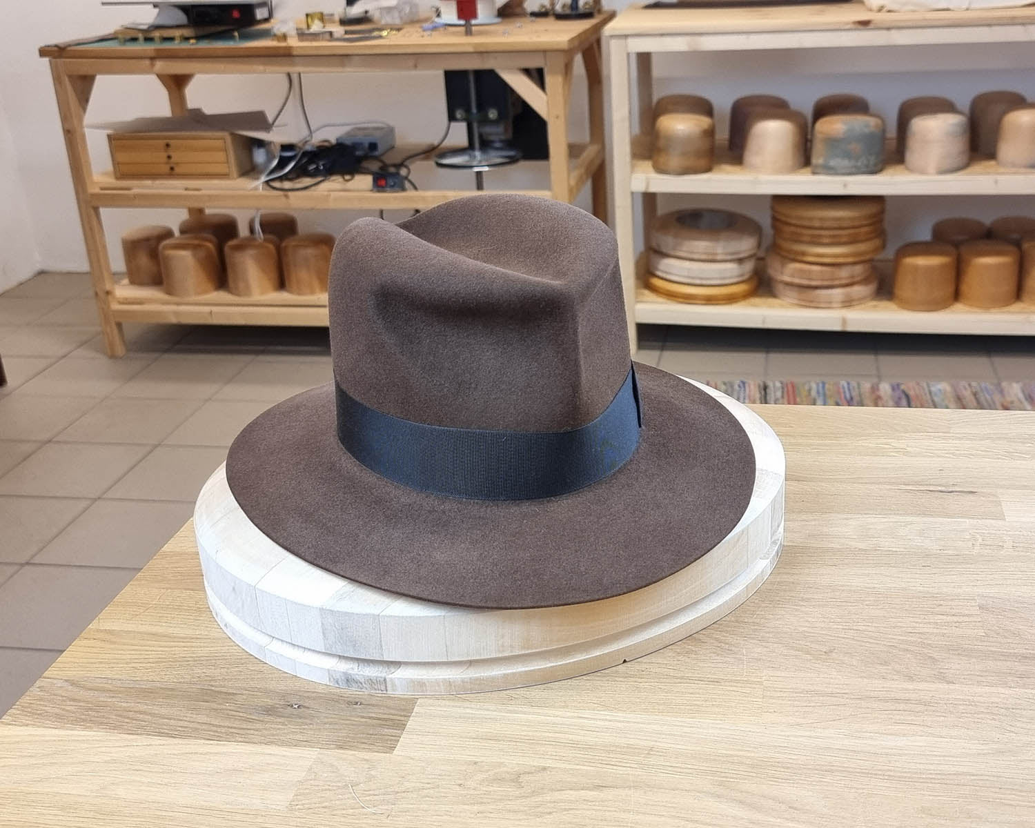 LEIFUR Lucky FEDORA | SABLE BROWN | 50X BEAVER BLEND | SIZE 58, US 7 1/4