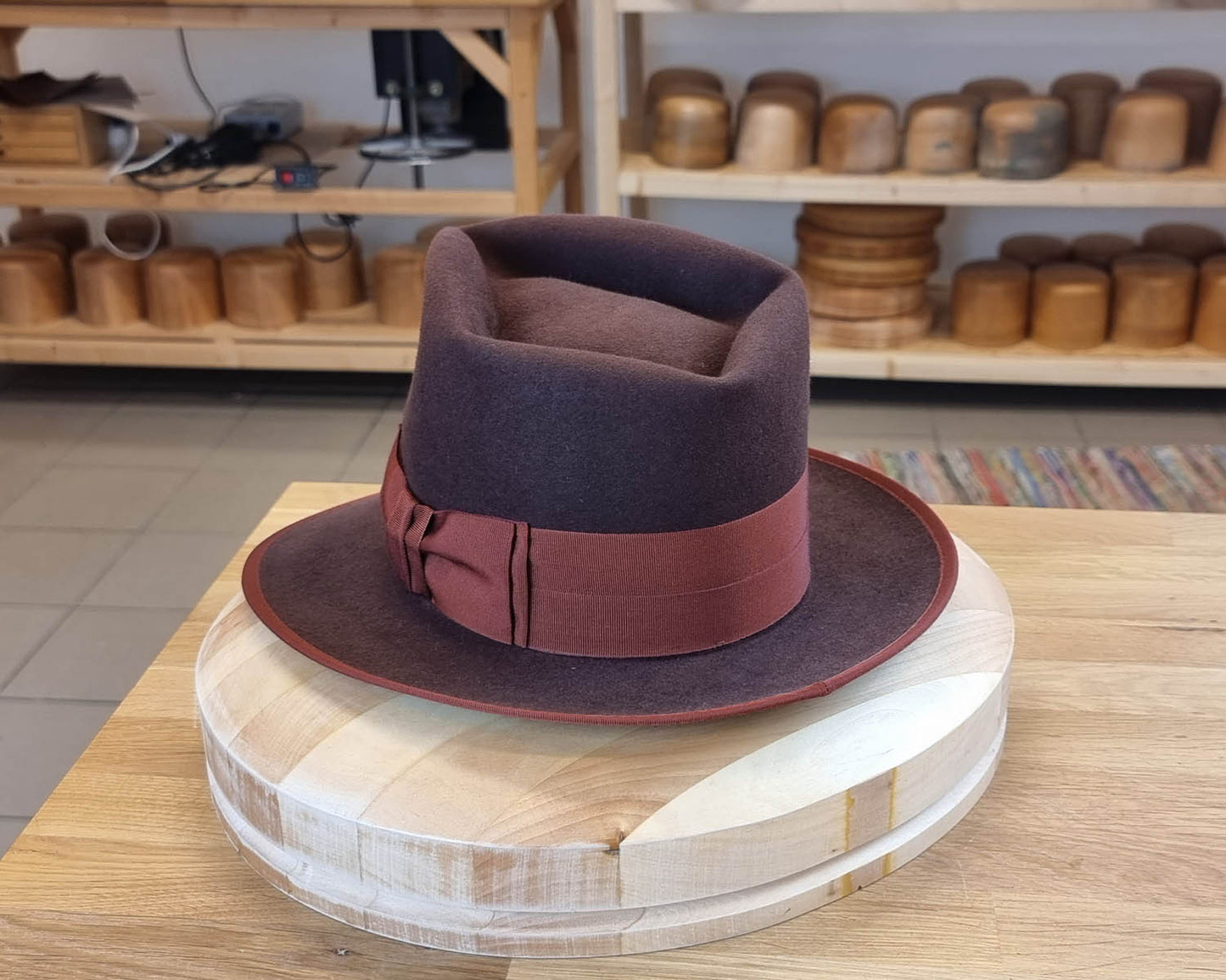 BOGART FEDORA | DARK BROWN RUST | 50X BEAVER BLEND | SIZE 57, US 7 1/8