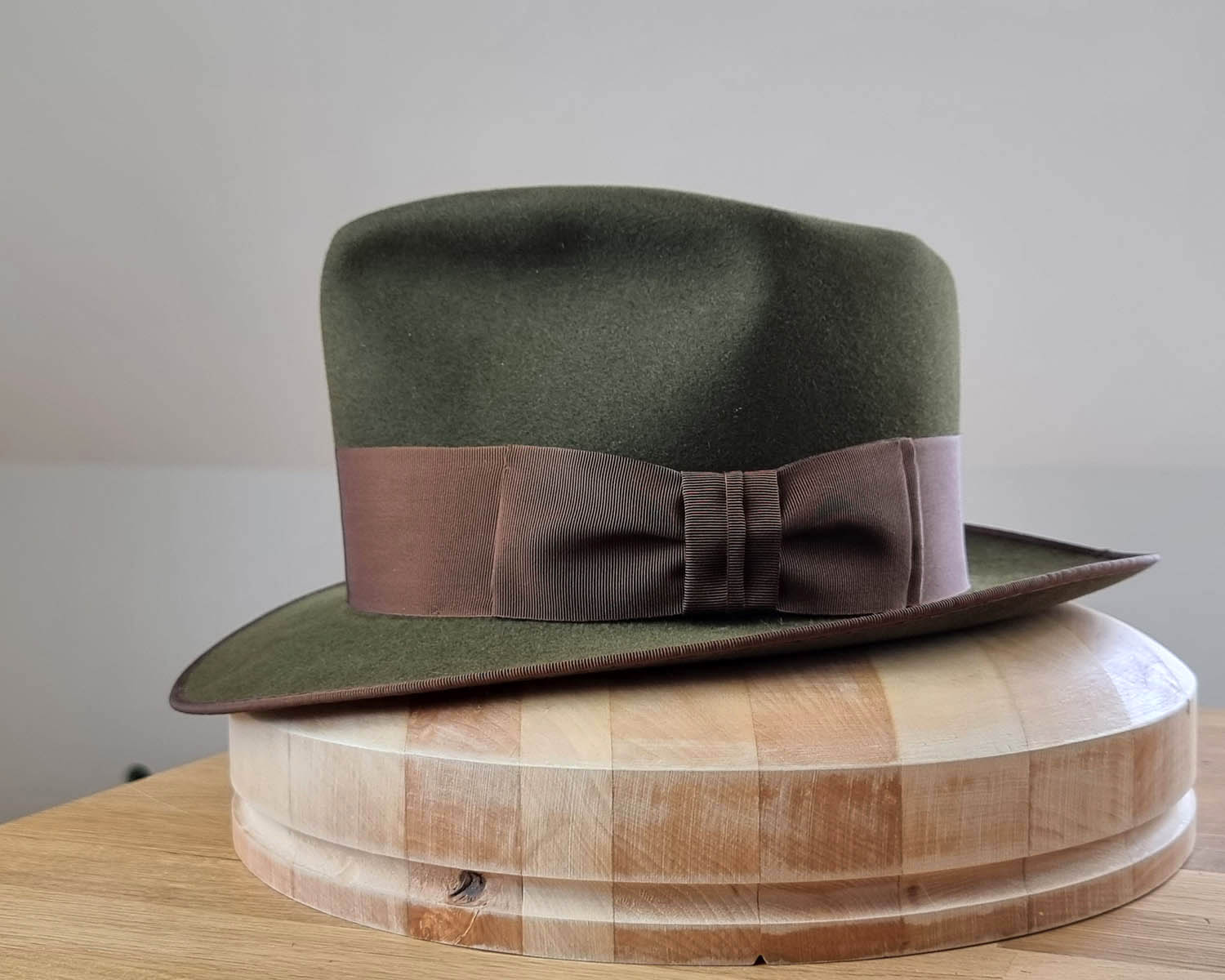 WHIPPET FEDORA | DELUXE RABBIT & HARE BLEND | MOSS GREEN | SIZE 59, US 7 3/8
