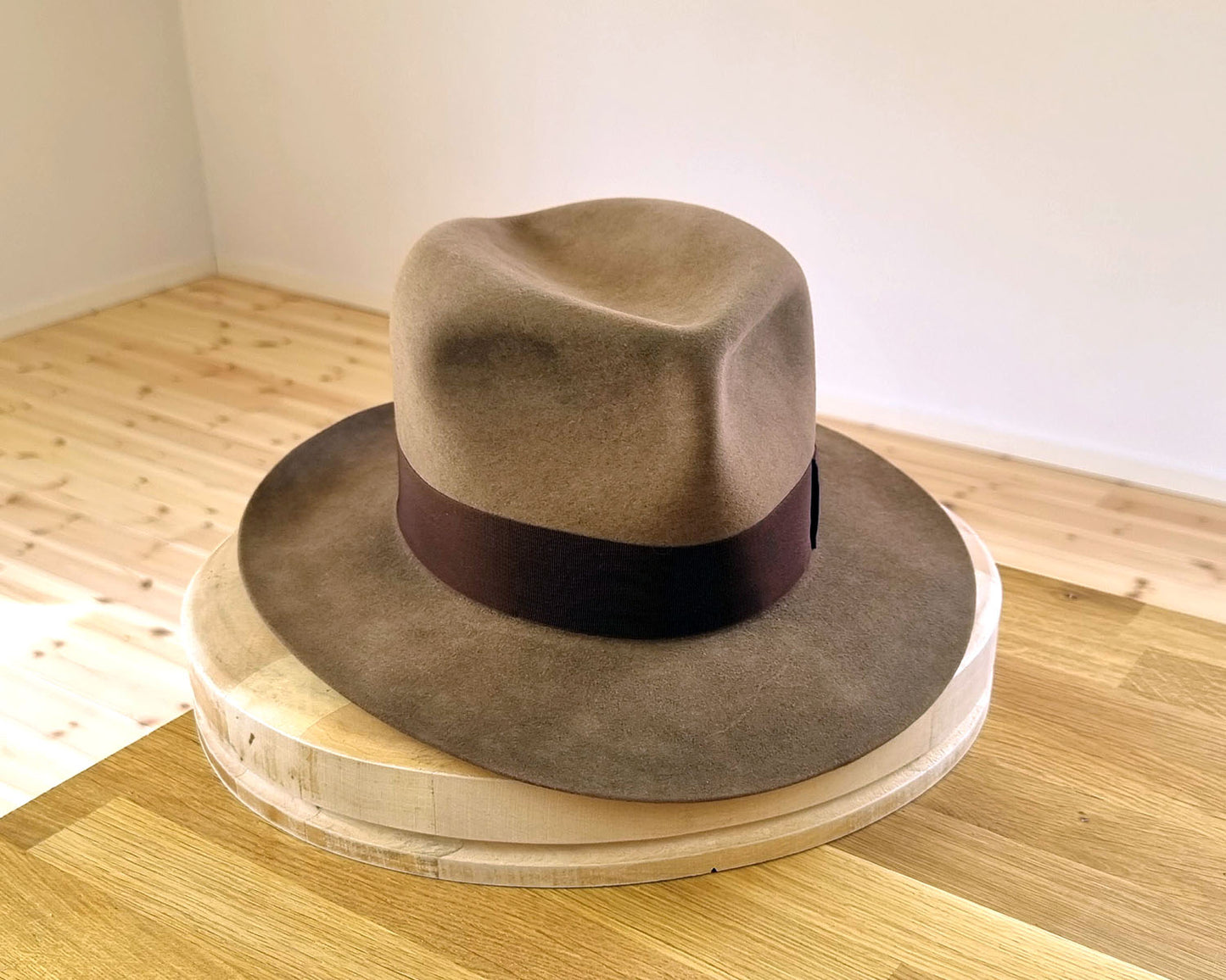 LEIFUR Adventure FEDORA | WESTERN REMAKE 4X BEAVER | VINTAGE ACORN COLOR | SIZE 60, US 7 1/2