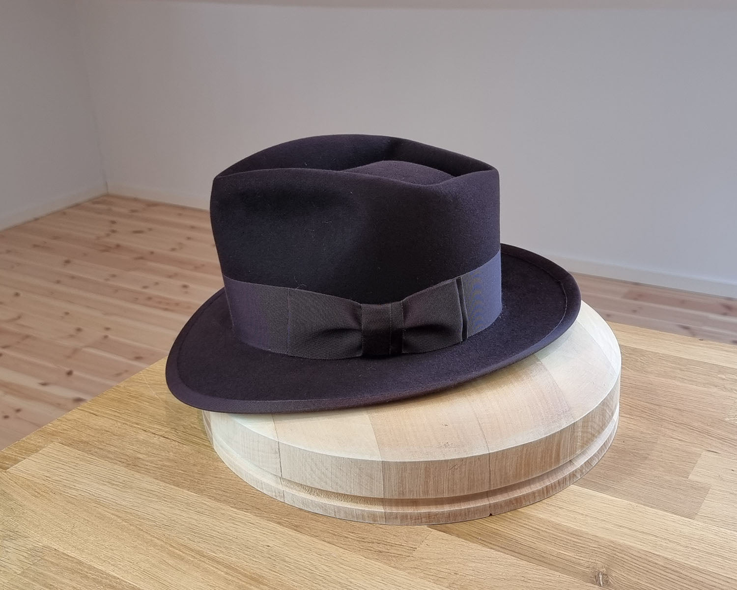 BOGART Maltese Falcon Crease FEDORA | OXBLOOD COLOR | 100X BEAVER | SIZE 60, US 7 1/2