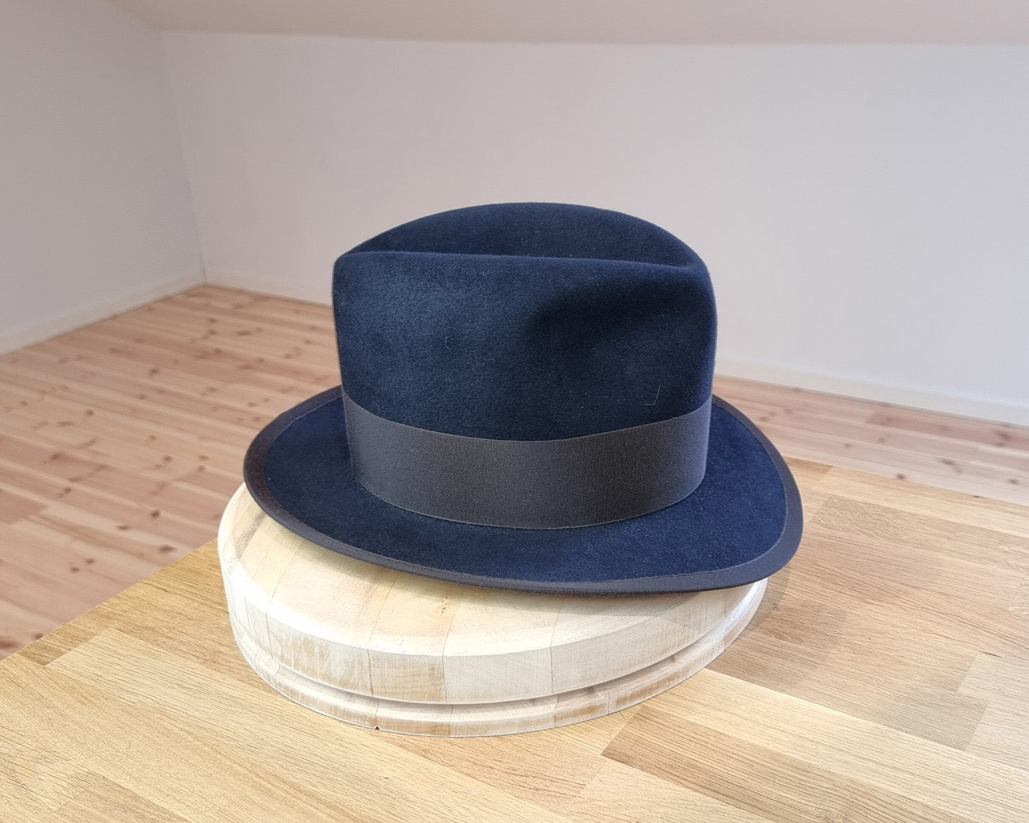 CAGNEY FEDORA | DARK NAVY | 100X BEAVER | SIZE 59, US 7 3/8