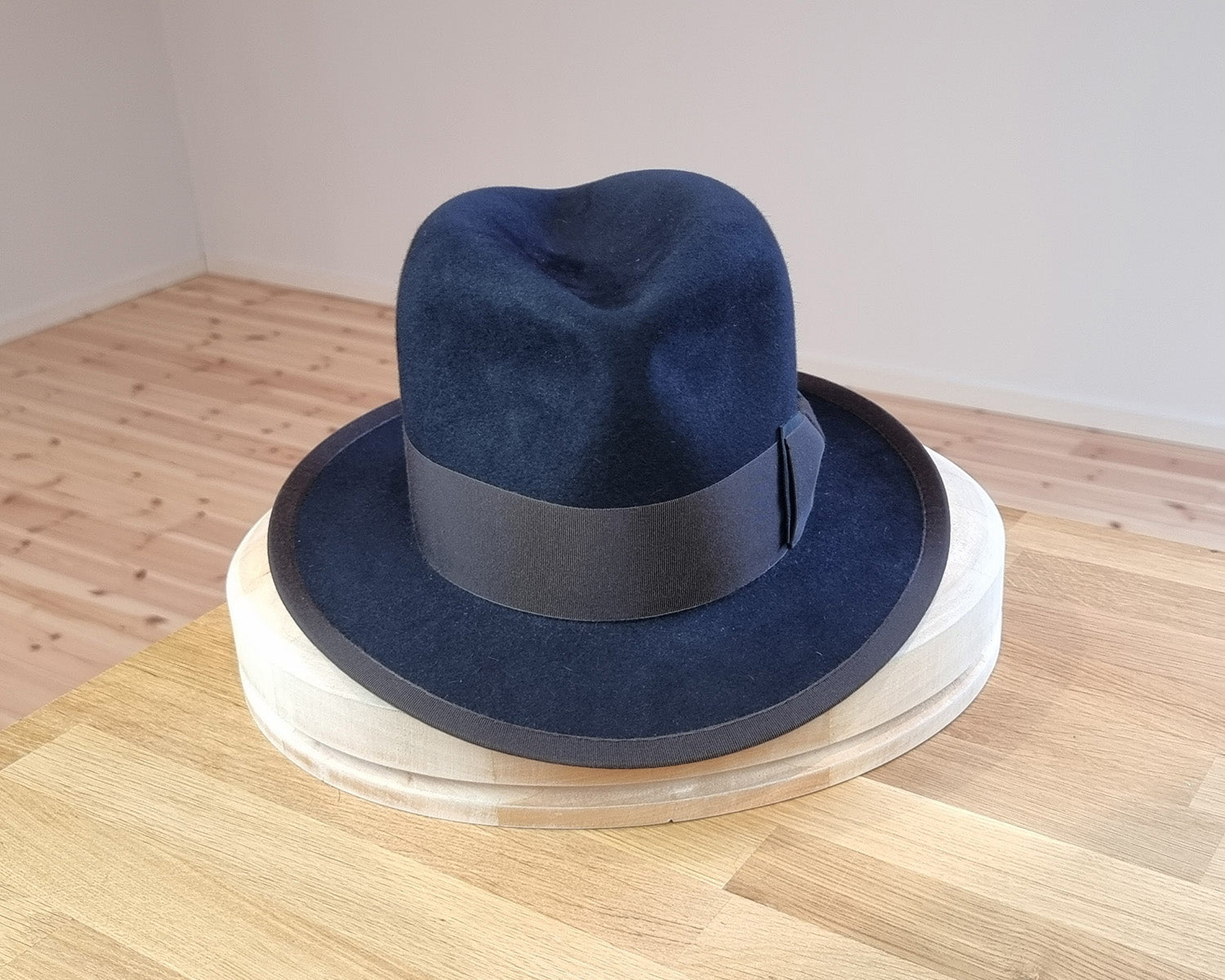 CAGNEY FEDORA | DARK NAVY | 100X BEAVER | SIZE 59, US 7 3/8