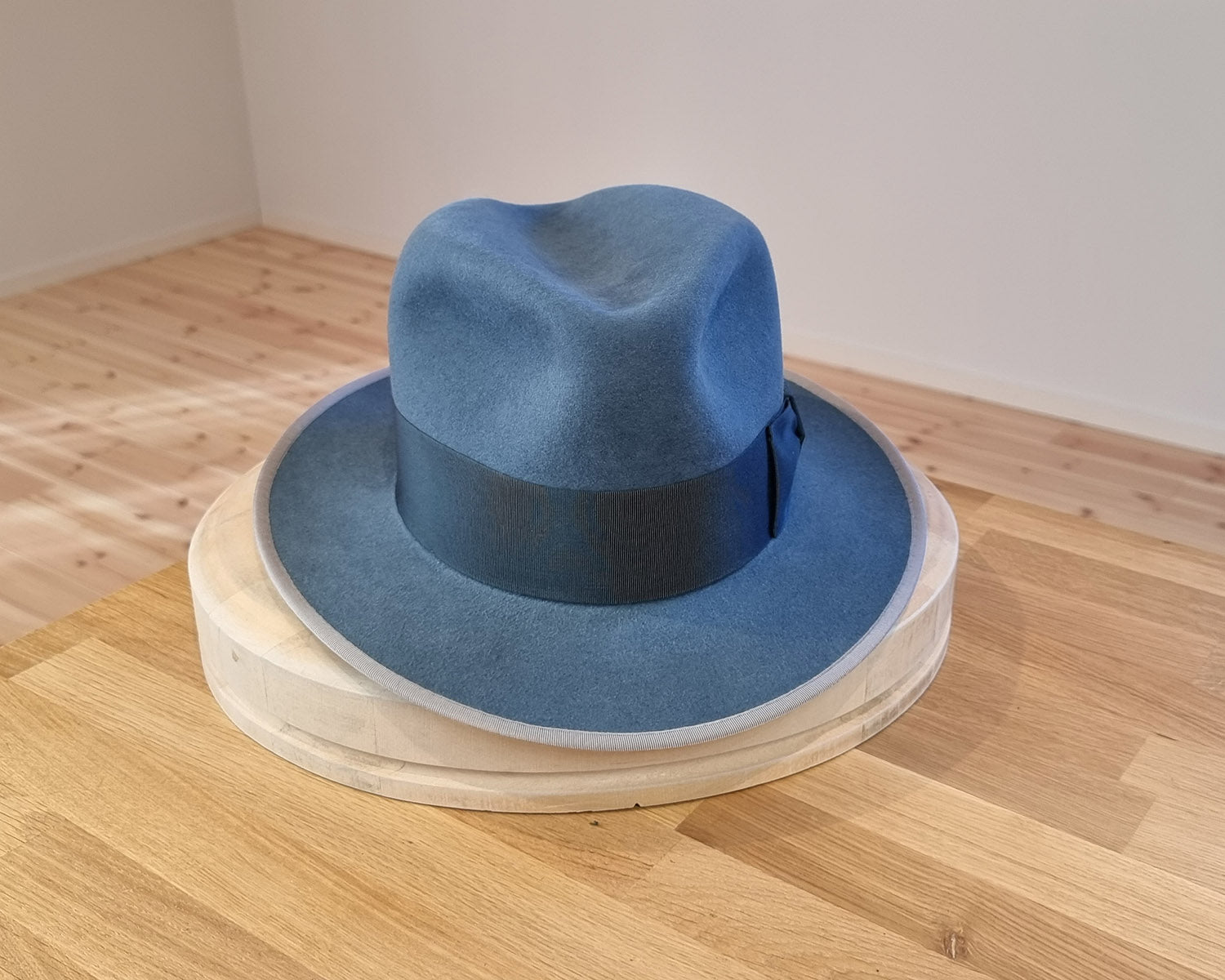 CAGNEY FEDORA | 100X NUTRIA | COBALT COLOR | SIZE 60, US 7 1/2
