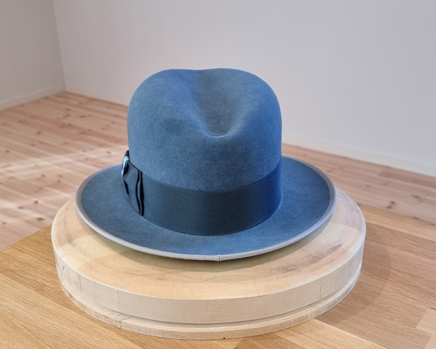 CAGNEY FEDORA | 100X NUTRIA | COBALT COLOR | SIZE 60, US 7 1/2