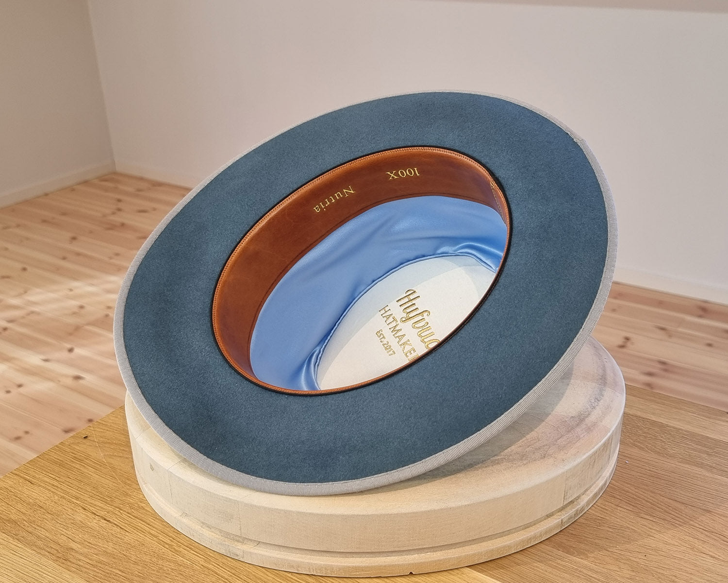 CAGNEY FEDORA | 100X NUTRIA | COBALT COLOR | SIZE 60, US 7 1/2