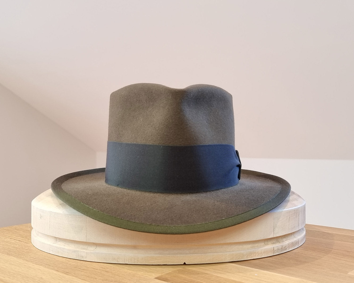 BOGART Maltese Falcon Crease FEDORA | 50X BEAVER BLEND | OLIVE COLOR | SIZE 59, US 7 3/8