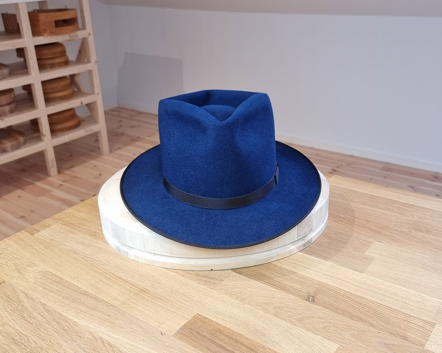 PLAYBOY FEDORA | 30X BEAVER BLEND | ROYAL BLUE COLOR | SIZE 58, US 7 1/4