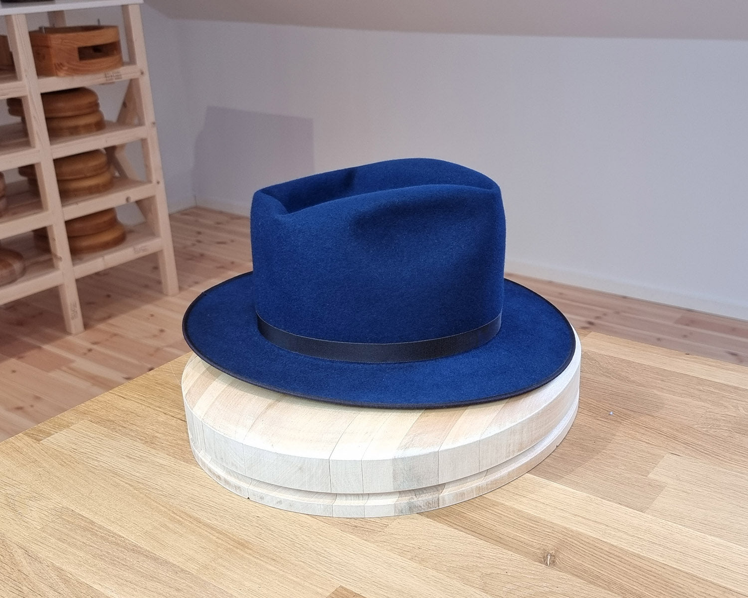PLAYBOY FEDORA | 30X BEAVER BLEND | ROYAL BLUE COLOR | SIZE 58, US 7 1/4