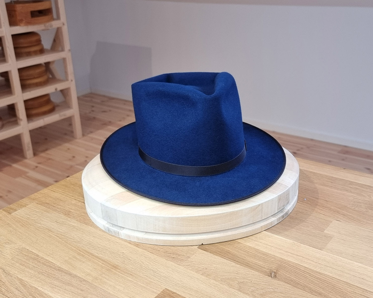 PLAYBOY FEDORA | 30X BEAVER BLEND | ROYAL BLUE COLOR | SIZE 58, US 7 1/4