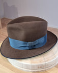 CAGNEY FEDORA | 30X BEAVER BLEND | SABLE BROWN | SIZE 60, US 7 1/2