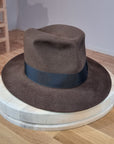 LEIFUR Lucky FEDORA | 50X BEAVER BLEND | SABLE BROWN | SIZE 58, US 7 1/4