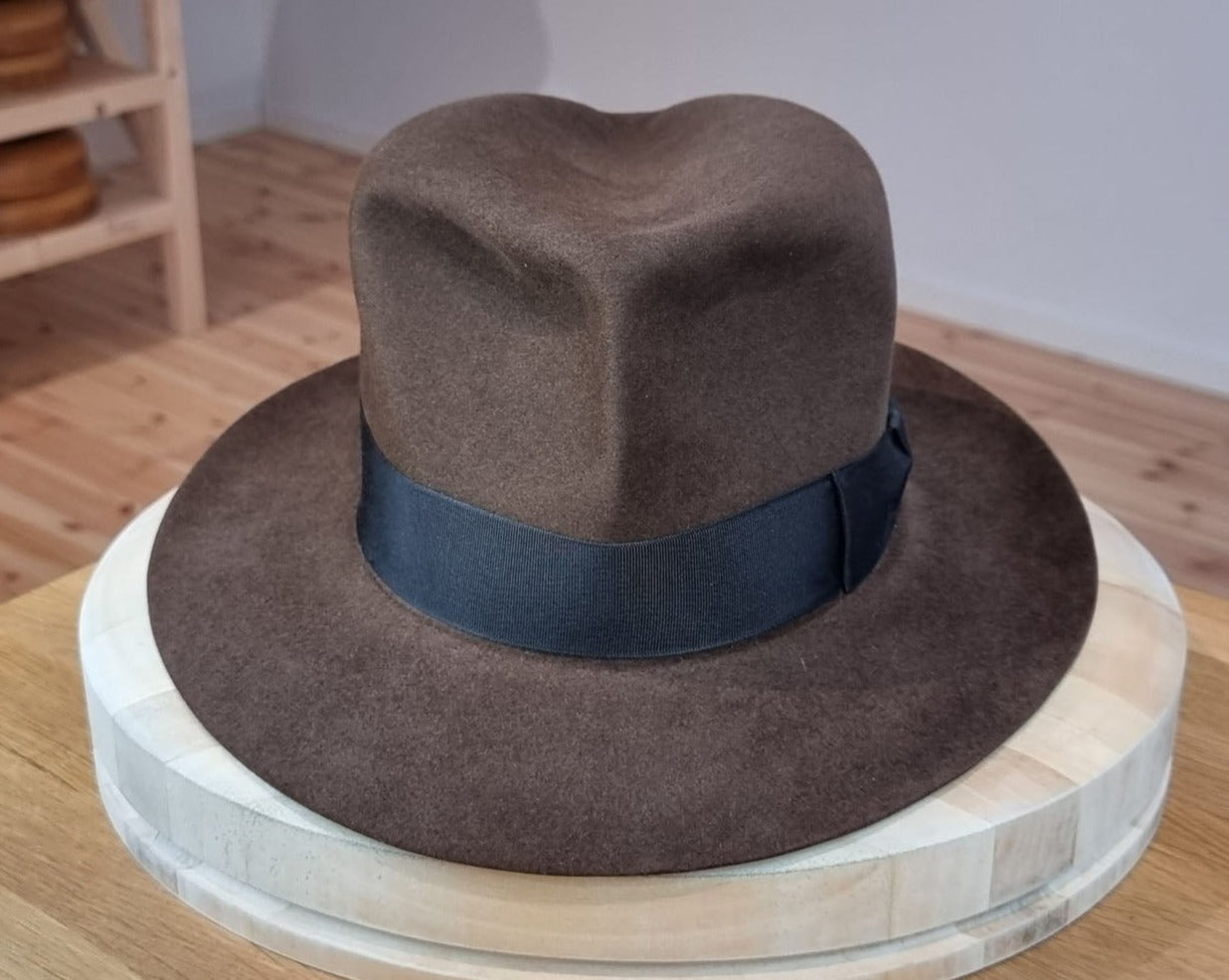 LEIFUR Lucky FEDORA | 50X BEAVER BLEND | SABLE BROWN | SIZE 58, US 7 1/4