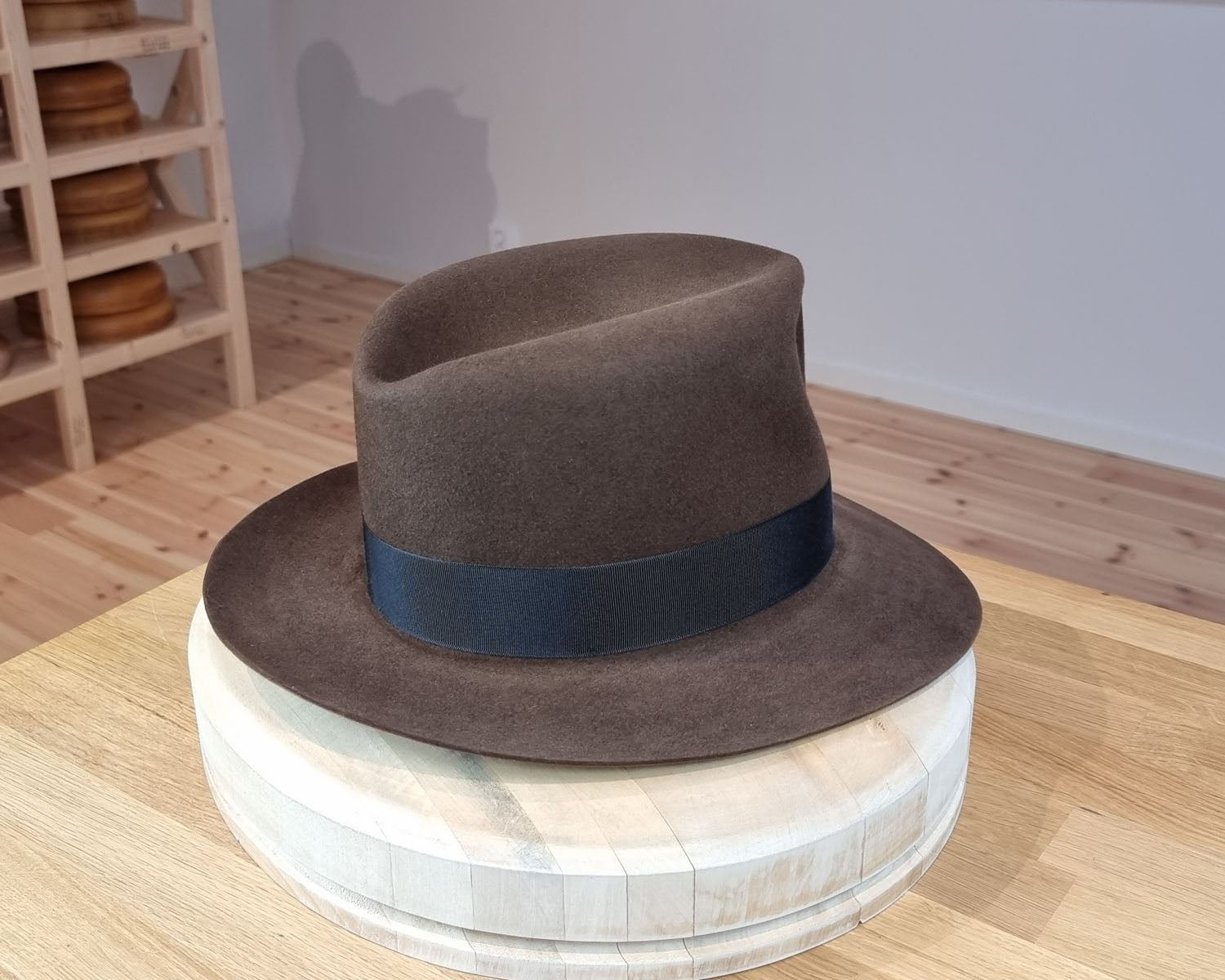 LEIFUR Lucky FEDORA | 50X BEAVER BLEND | SABLE BROWN | SIZE 59, US 7 3/8