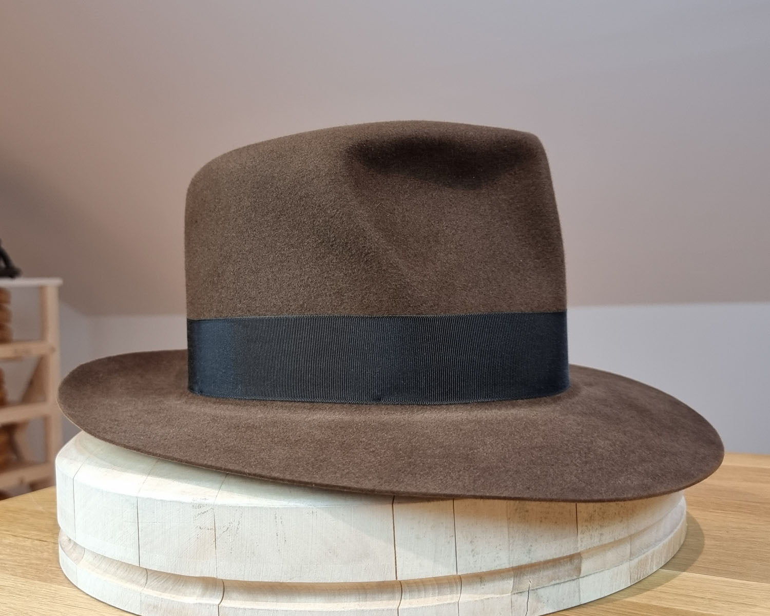 LEIFUR Lucky FEDORA | 50X BEAVER BLEND | SABLE BROWN | SIZE 59, US 7 3/8