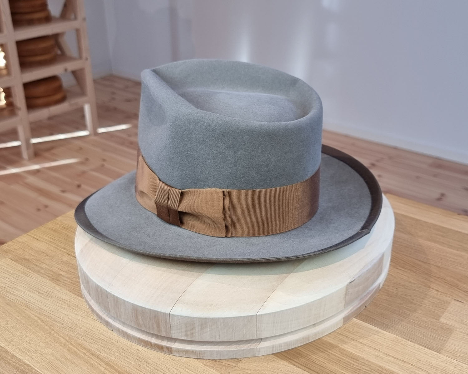 RAGNAR FEDORA | 50X BEAVER BLEND | STONE COLOR |  SIZE 60, US 7 1/2