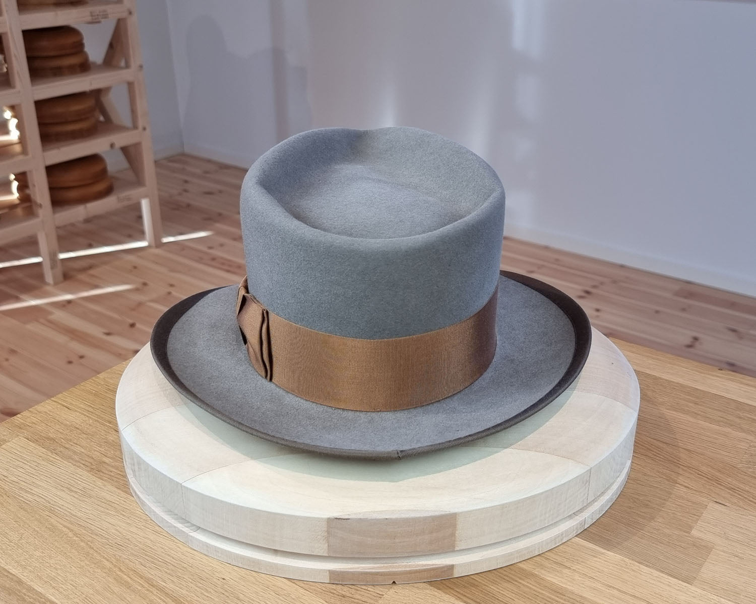 RAGNAR FEDORA | 50X BEAVER BLEND | STONE COLOR |  SIZE 60, US 7 1/2