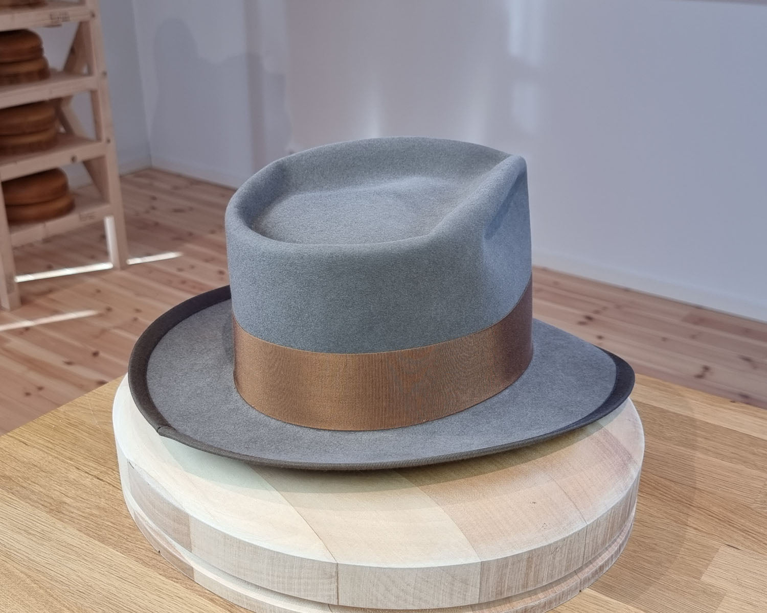 RAGNAR FEDORA | 50X BEAVER BLEND | STONE COLOR |  SIZE 60, US 7 1/2