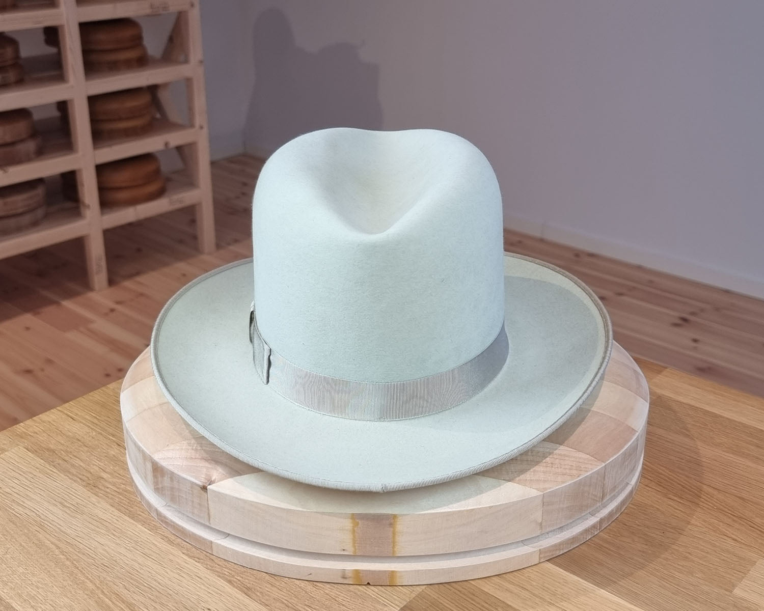 WESTERN UPCYCLE | 4X BEAVER BLEND | SILVERBELLY | SIZE 57, US 7 1/8