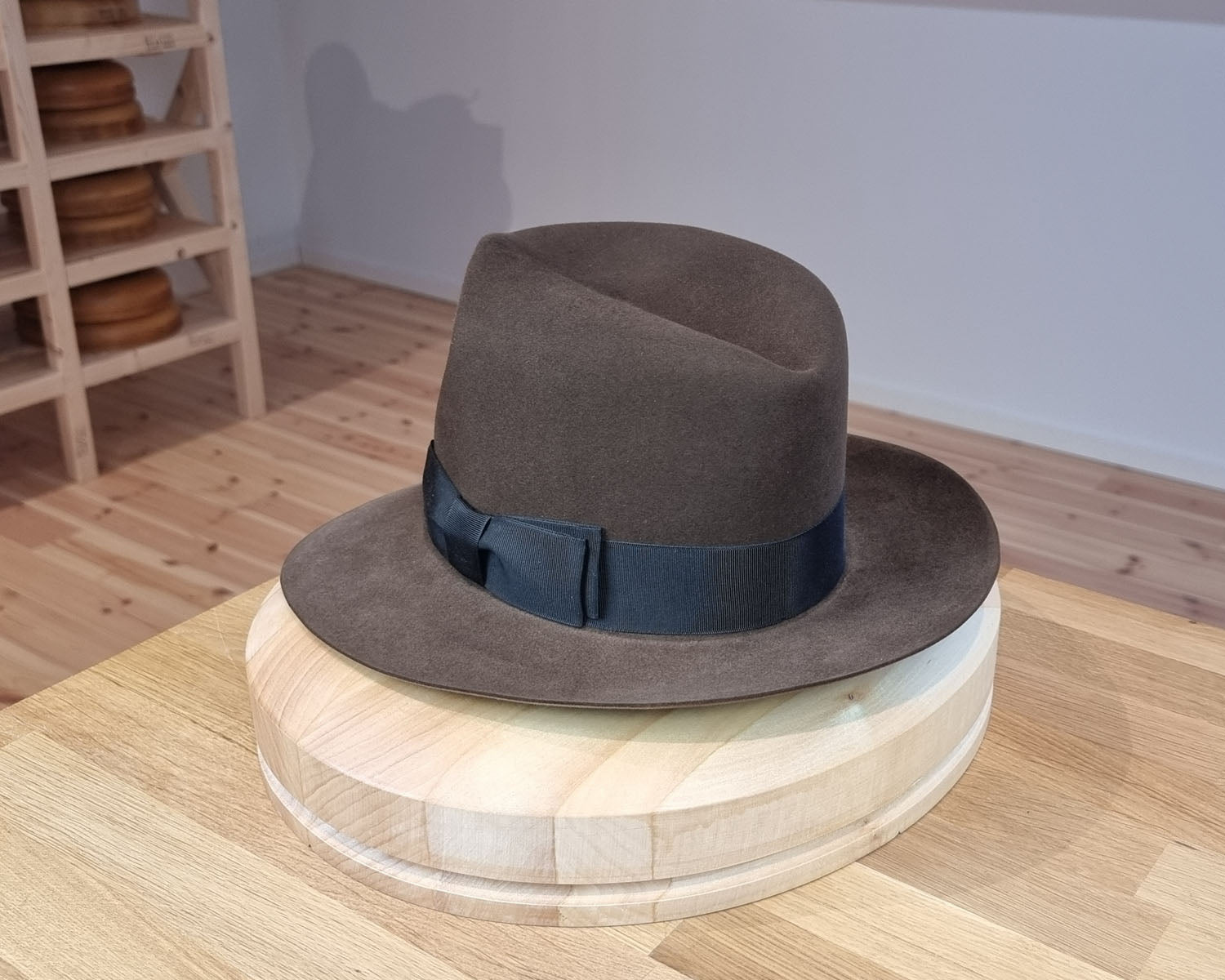 LEIFUR Lucky FEDORA | 100X BEAVER | SABLE BROWN | US 7 1/4, EU 58