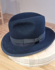 CAGNEY FEDORA | 100X BEAVER | DARK NAVY | SIZE 58, US 7 1/4