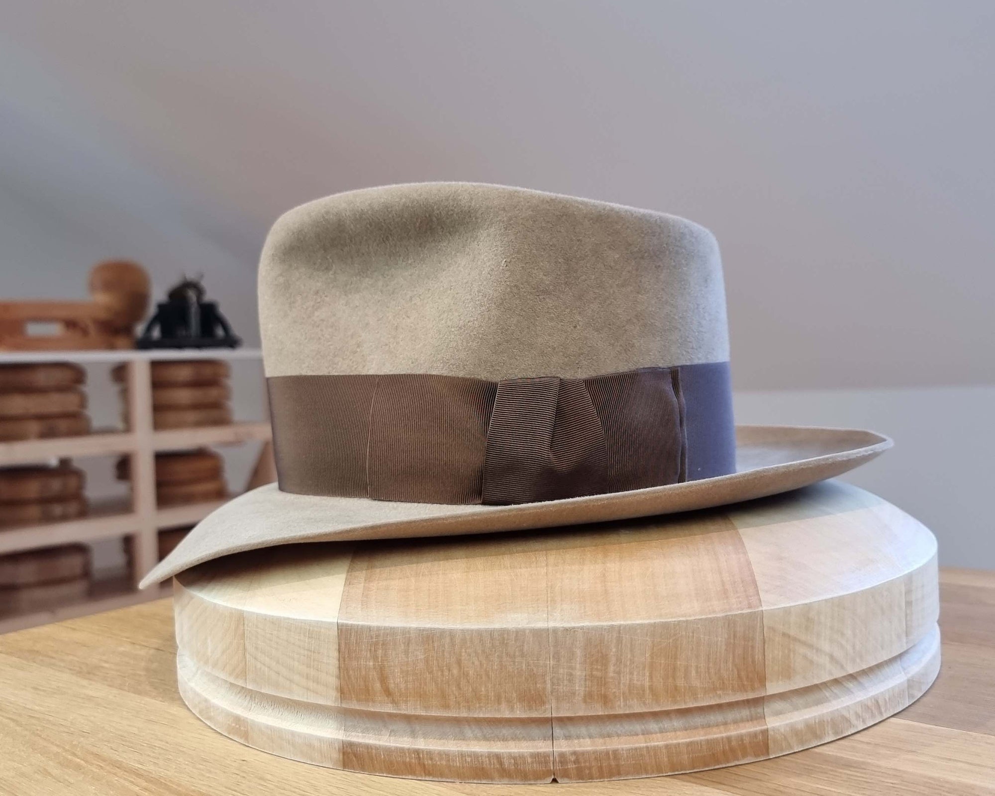 WHIPPET FEDORA | 100X NUTRIA | DRIFTWOOD COLOR | SIZE 58, US 7 1/4