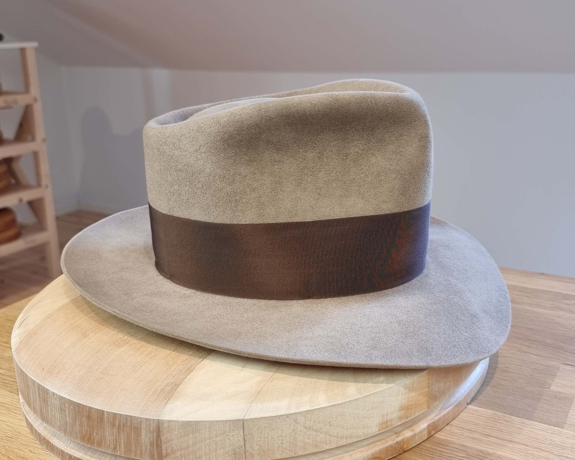 WHIPPET FEDORA | 100X NUTRIA | DRIFTWOOD COLOR | SIZE 58, US 7 1/4