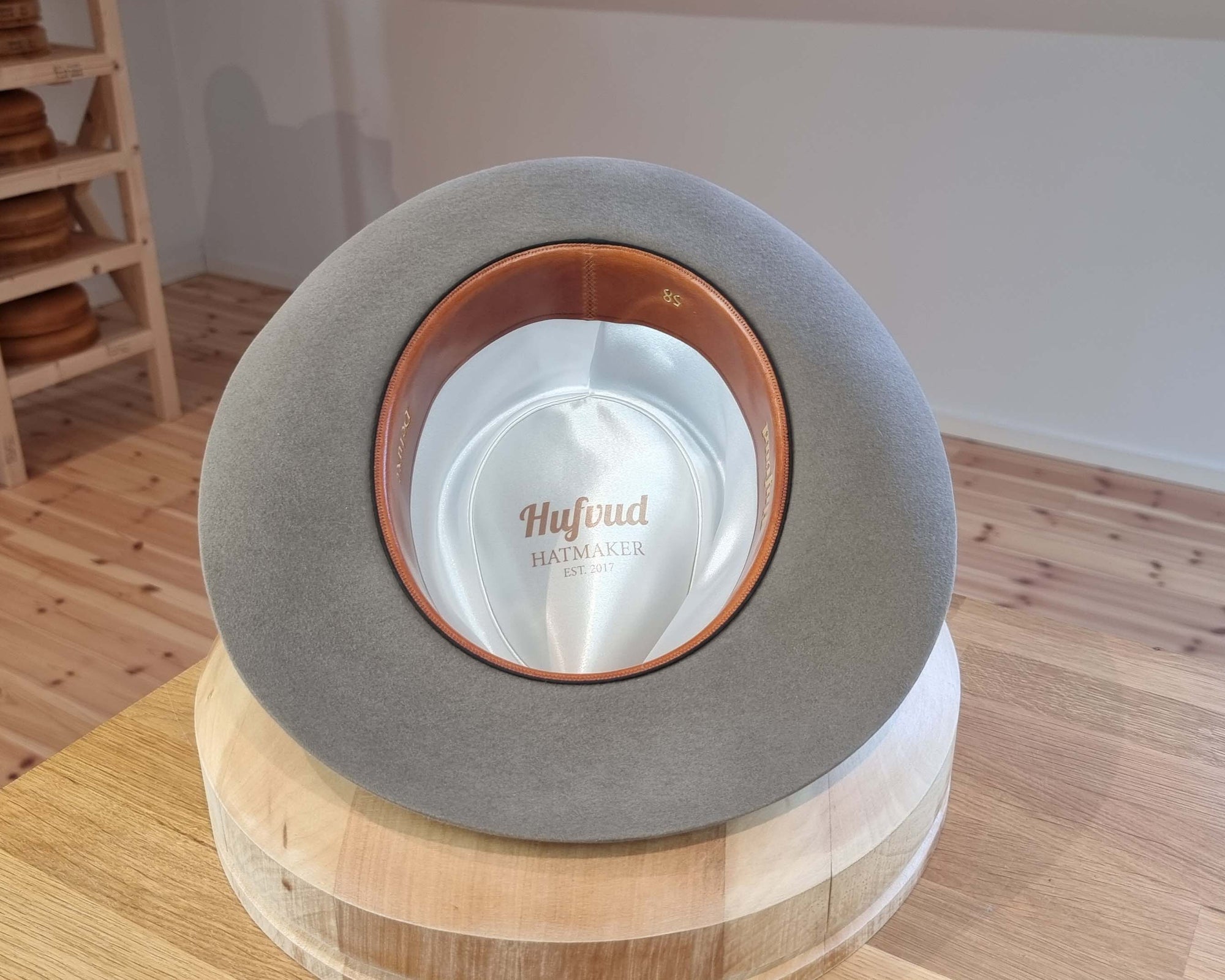 WHIPPET FEDORA | DELUXE RABBIT & HARE BLEND | STONE COLOR | SIZE 58, US 7 1/4