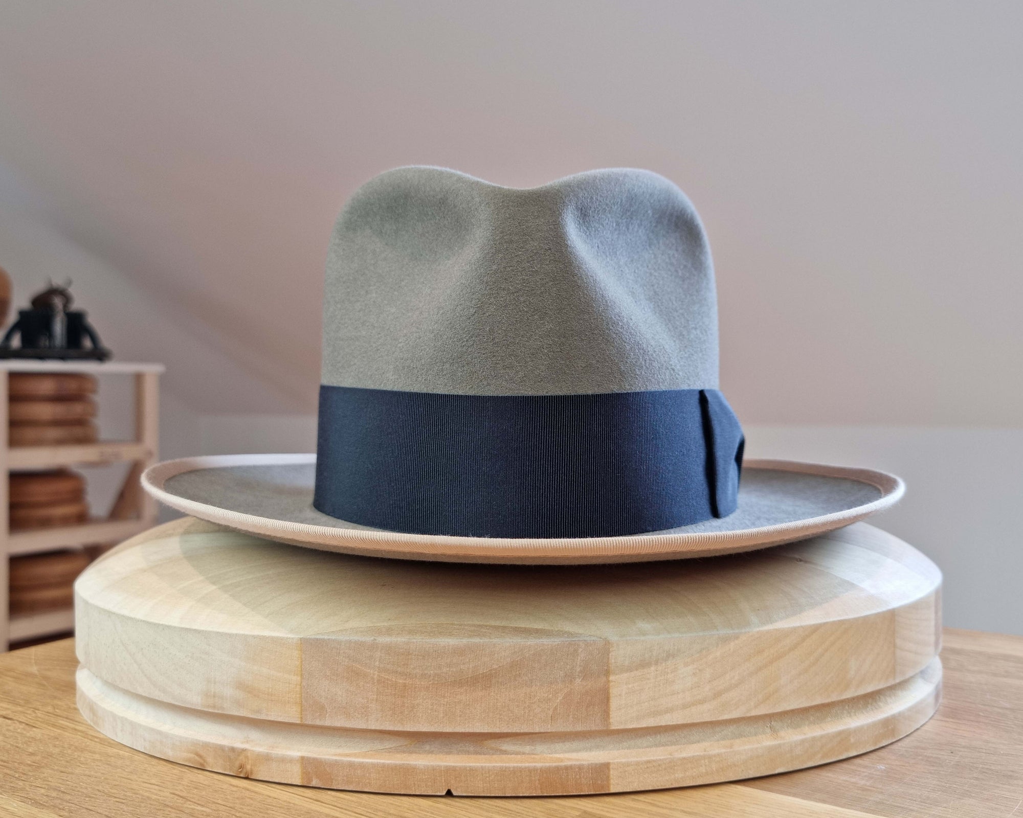 CAGNEY FEDORA | STONE COLOR | 50X BEAVER BLEND | SIZE 61, US 7 5/8