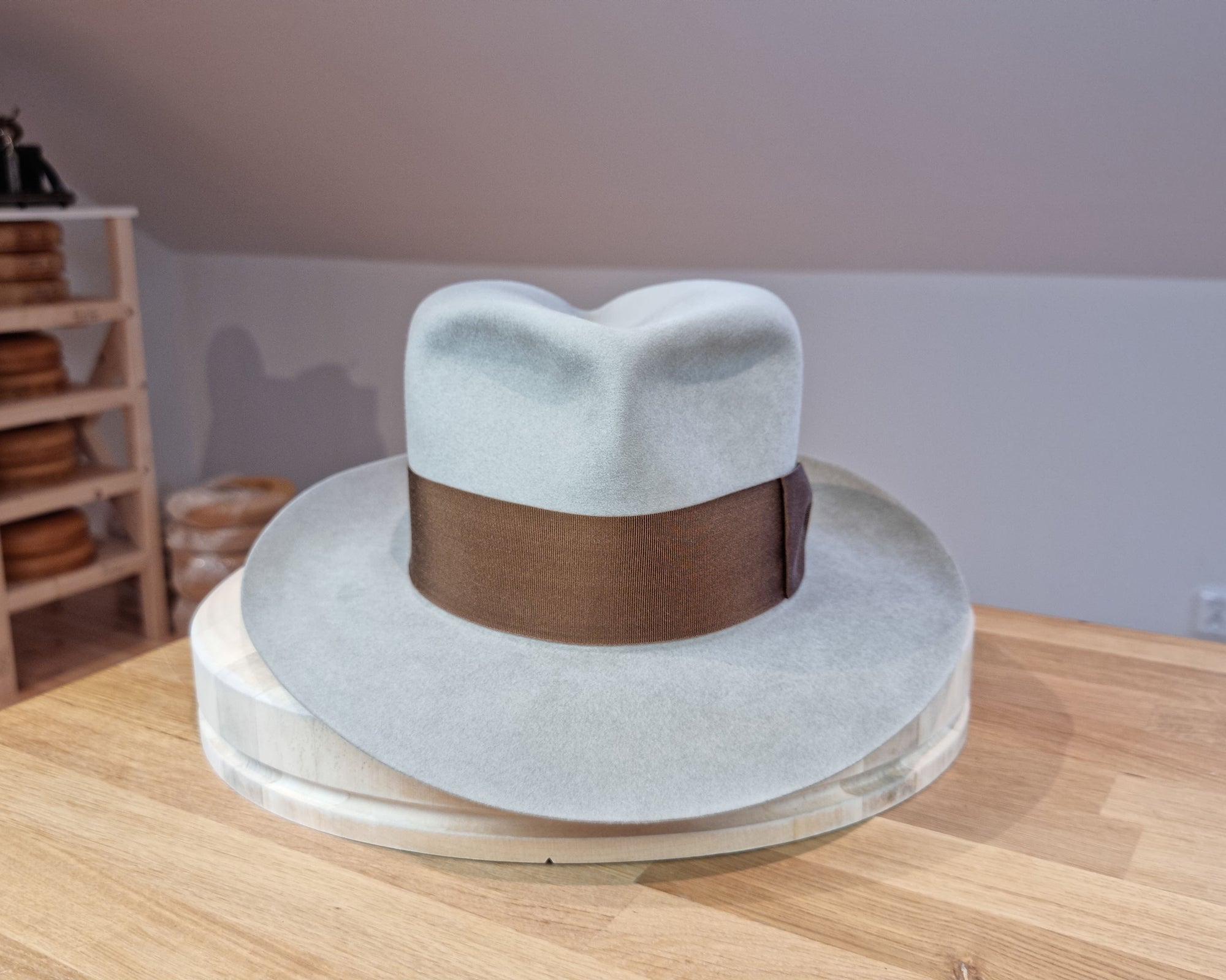 LEIFUR Lucky FEDORA | 50X BEAVER BLEND | DOVE GRAY COLOR | SIZE 59, US 7 3/8