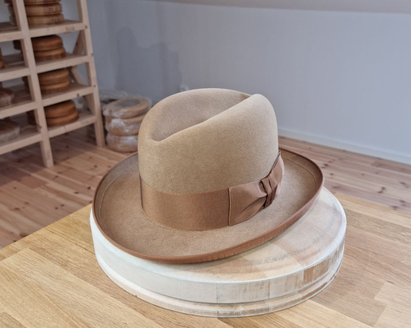 SVEN HOMBURG | 50X BEAVER BLEND | CAMEL COLOR | SIZE 59, US 7 3/8