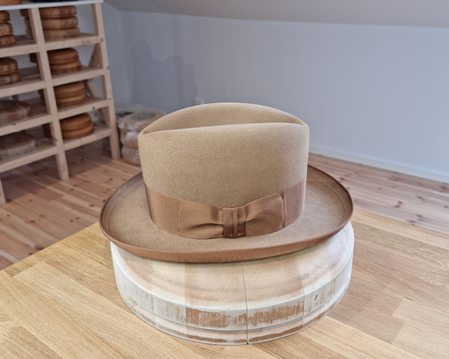 SVEN HOMBURG | 50X BEAVER BLEND | CAMEL COLOR | SIZE 59, US 7 3/8