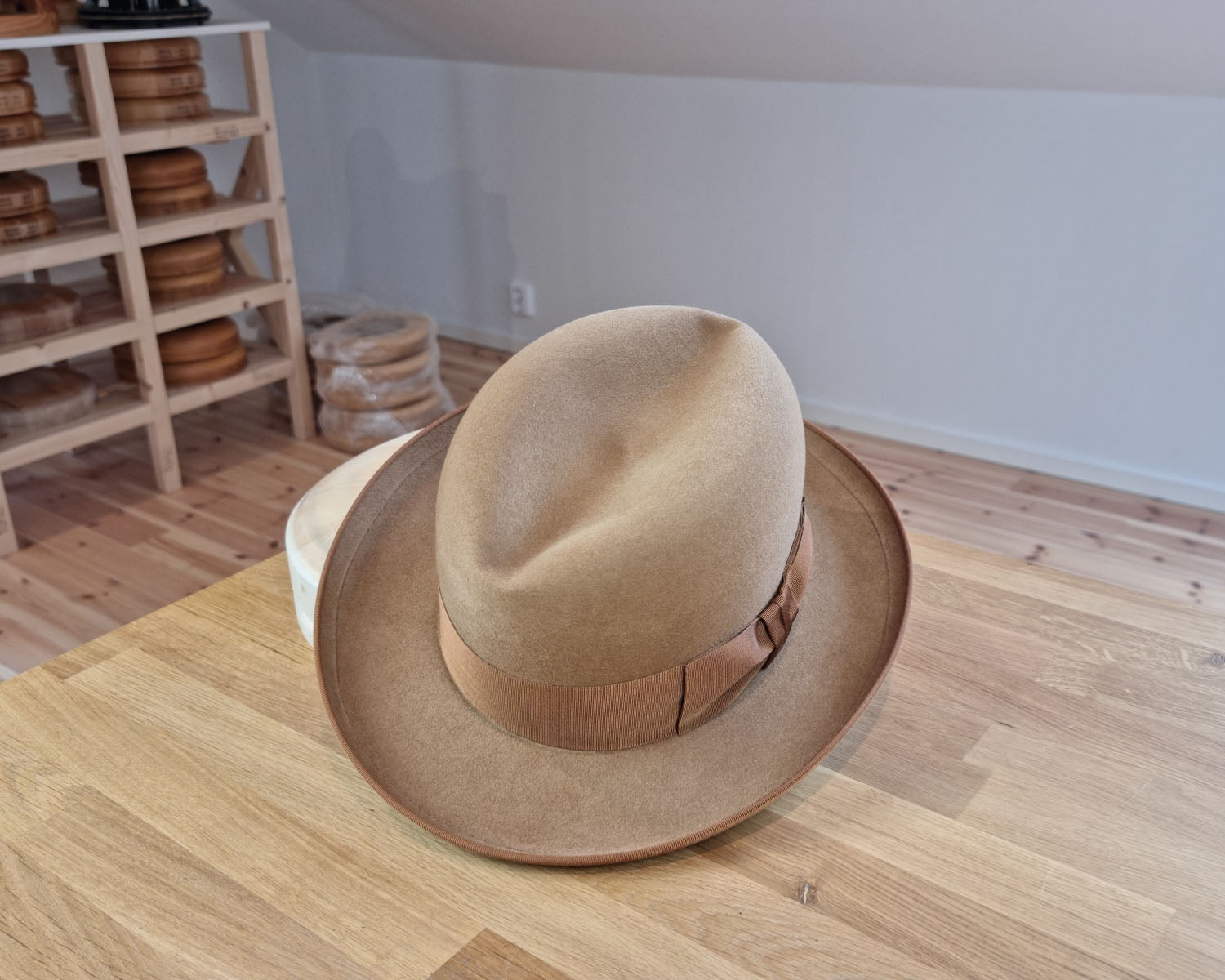 SVEN HOMBURG | 50X BEAVER BLEND | CAMEL COLOR | SIZE 59, US 7 3/8