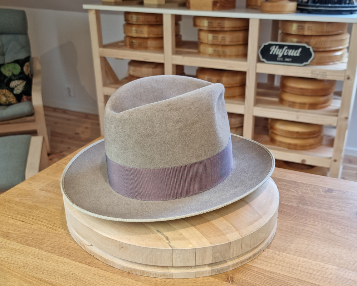 CAGNEY FEDORA | 100X BEAVER | NATURAL COLOR | SIZE 59, US 7 3/8