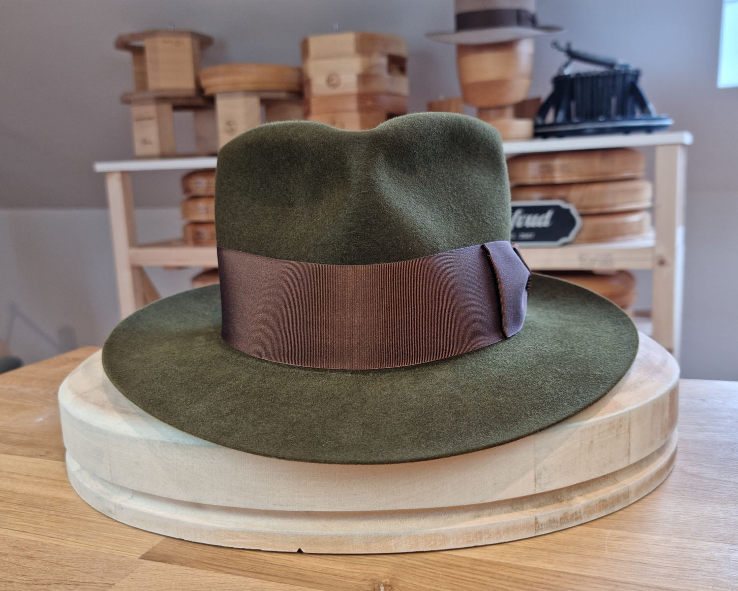 BOGART FEDORA | DELUXE RABBIT & HARE BLEND | MOSS GREEN COLOR | SIZE 58, US 7 1/4