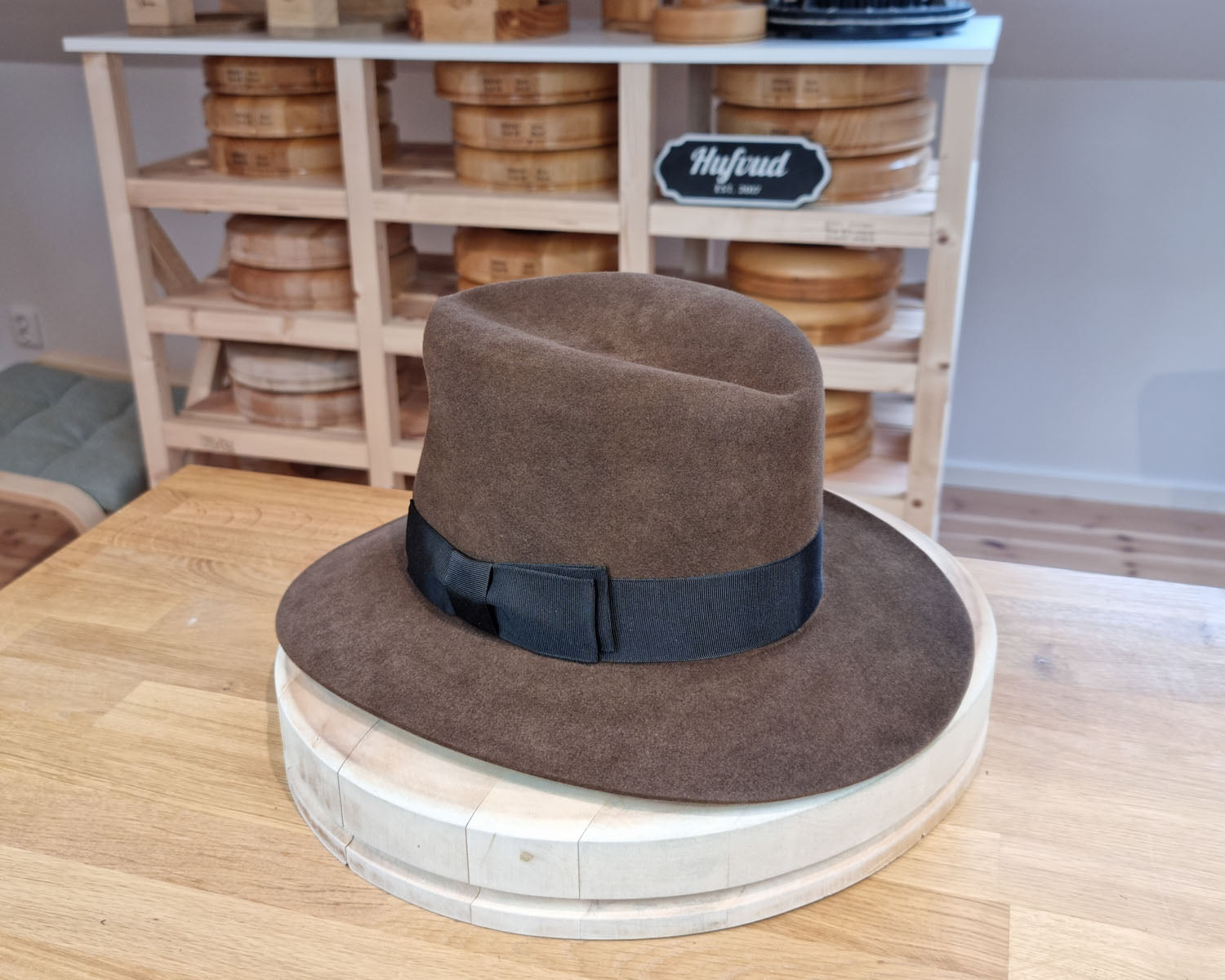LEIFUR Lucky FEDORA | 50X BEAVER BLEND | SABLE BROWN | SIZE 59, US 7 3/8