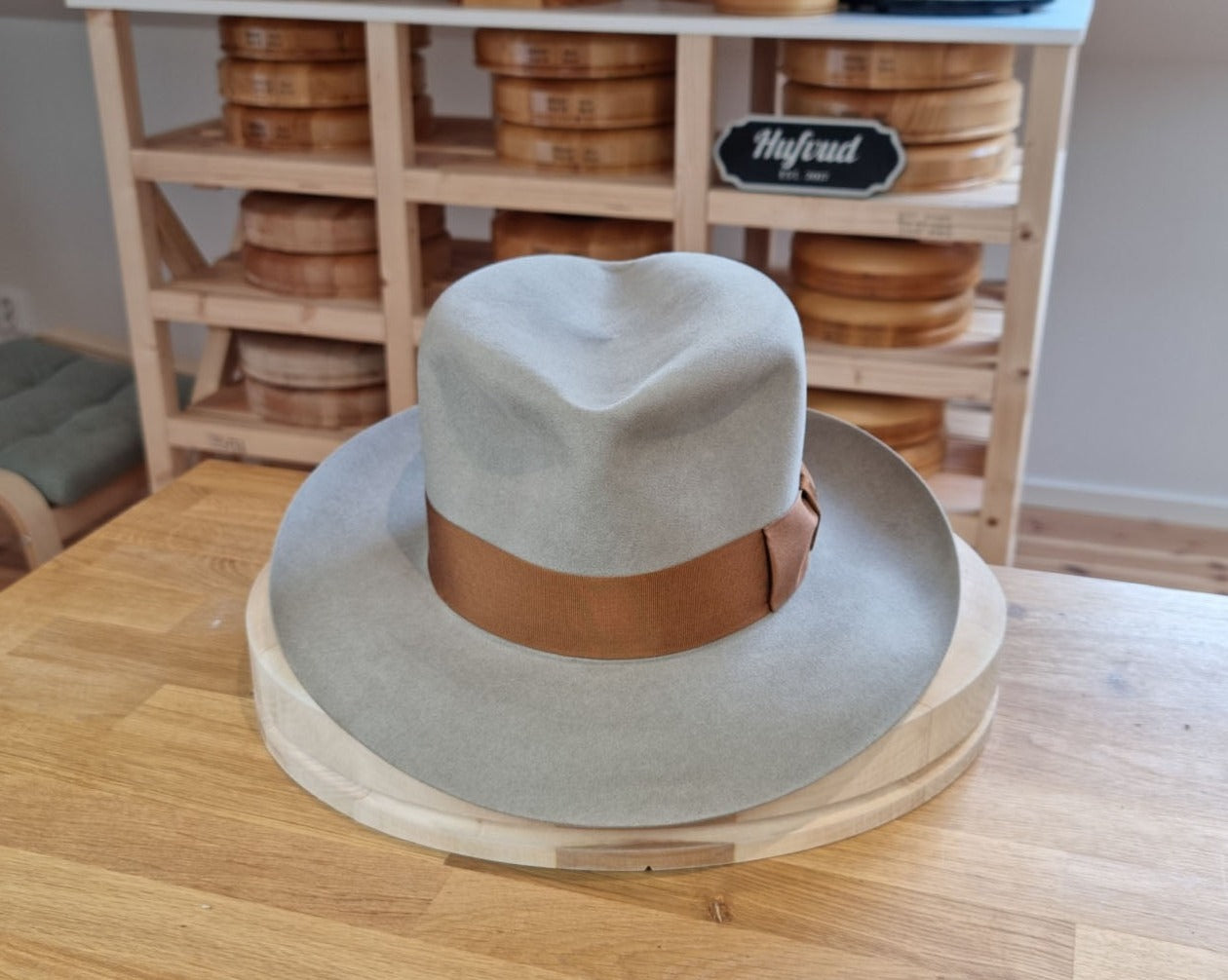 LEIFUR Lucky FEDORA | 50X BEAVER BLEND | DOVE GRAY COLOR | SIZE 61, US 7 5/8
