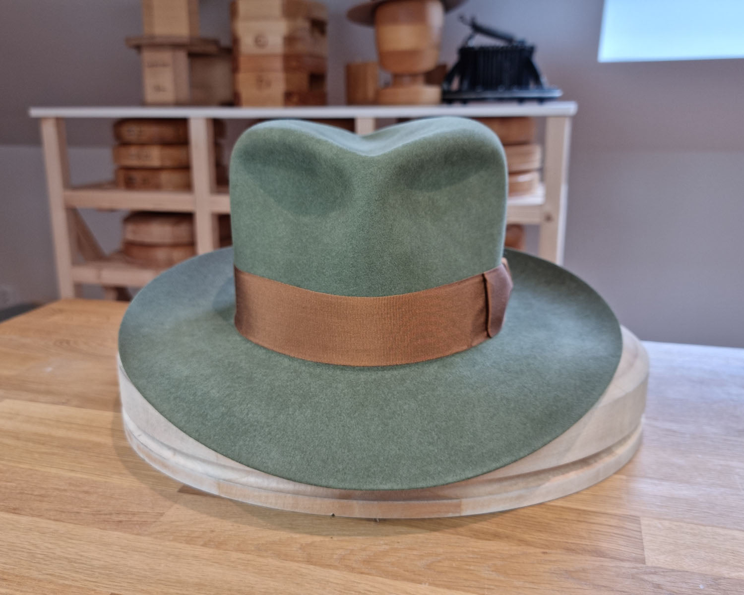 LEIFUR Lucky FEDORA | 50X BEAVER BLEND | SAGE GREEN COLOR | SIZE 60, US 7 1/2