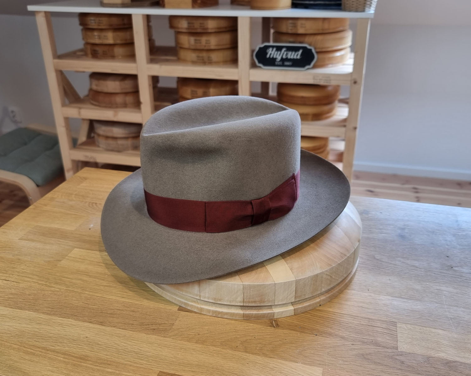 LEIFUR Lucky FEDORA | 50X BEAVER BLEND | WHISKEY COLOR | SIZE 60, US 7 1/2
