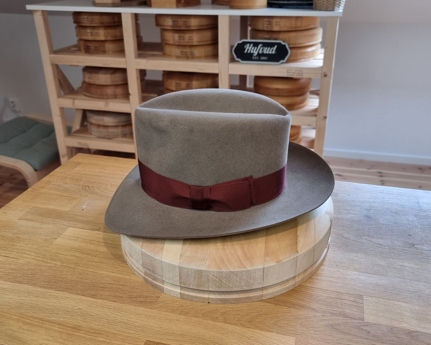 LEIFUR Lucky FEDORA | 50X BEAVER BLEND | WHISKEY COLOR | SIZE 60, US 7 1/2