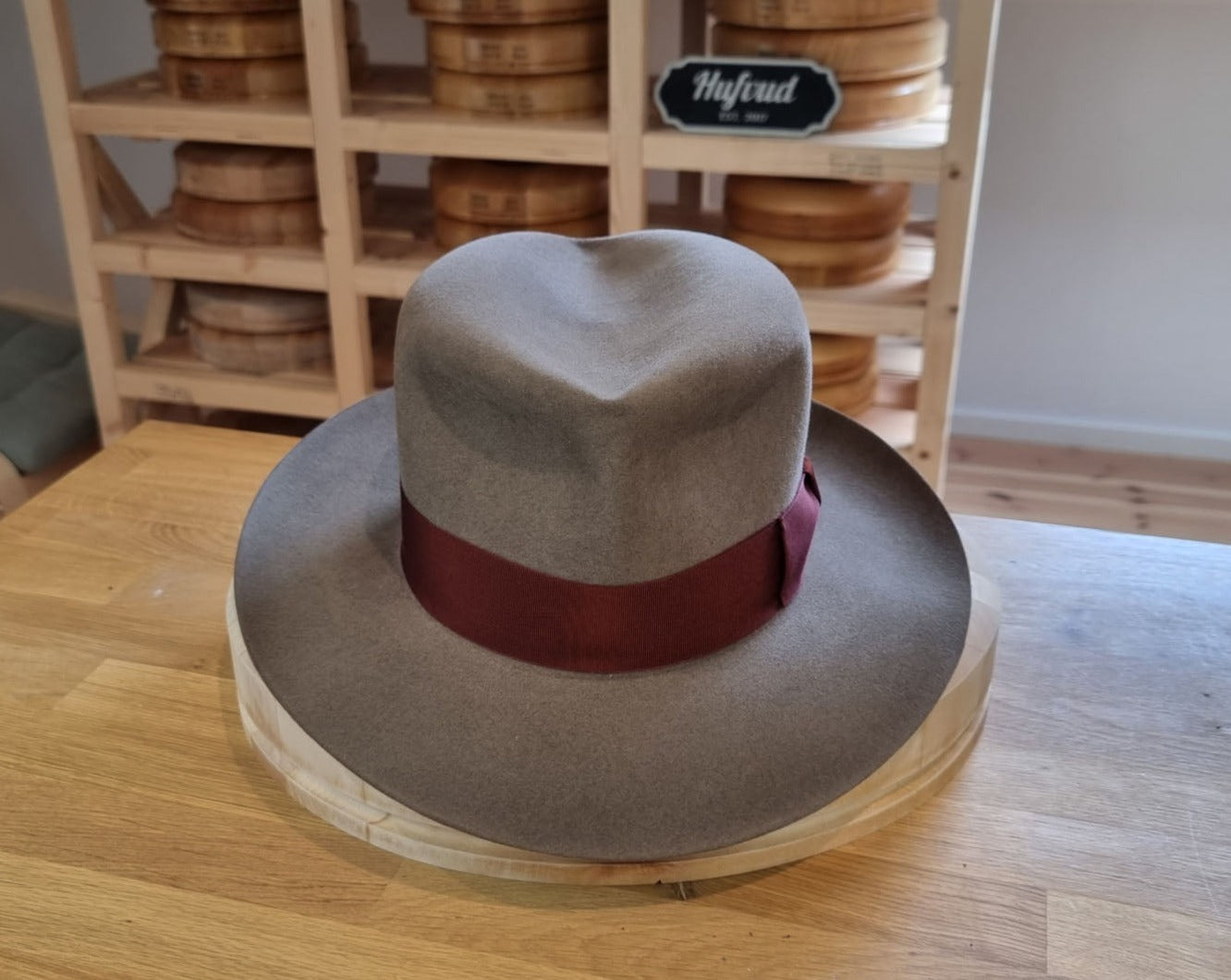 LEIFUR Lucky FEDORA | 50X BEAVER BLEND | WHISKEY COLOR | SIZE 60, US 7 1/2