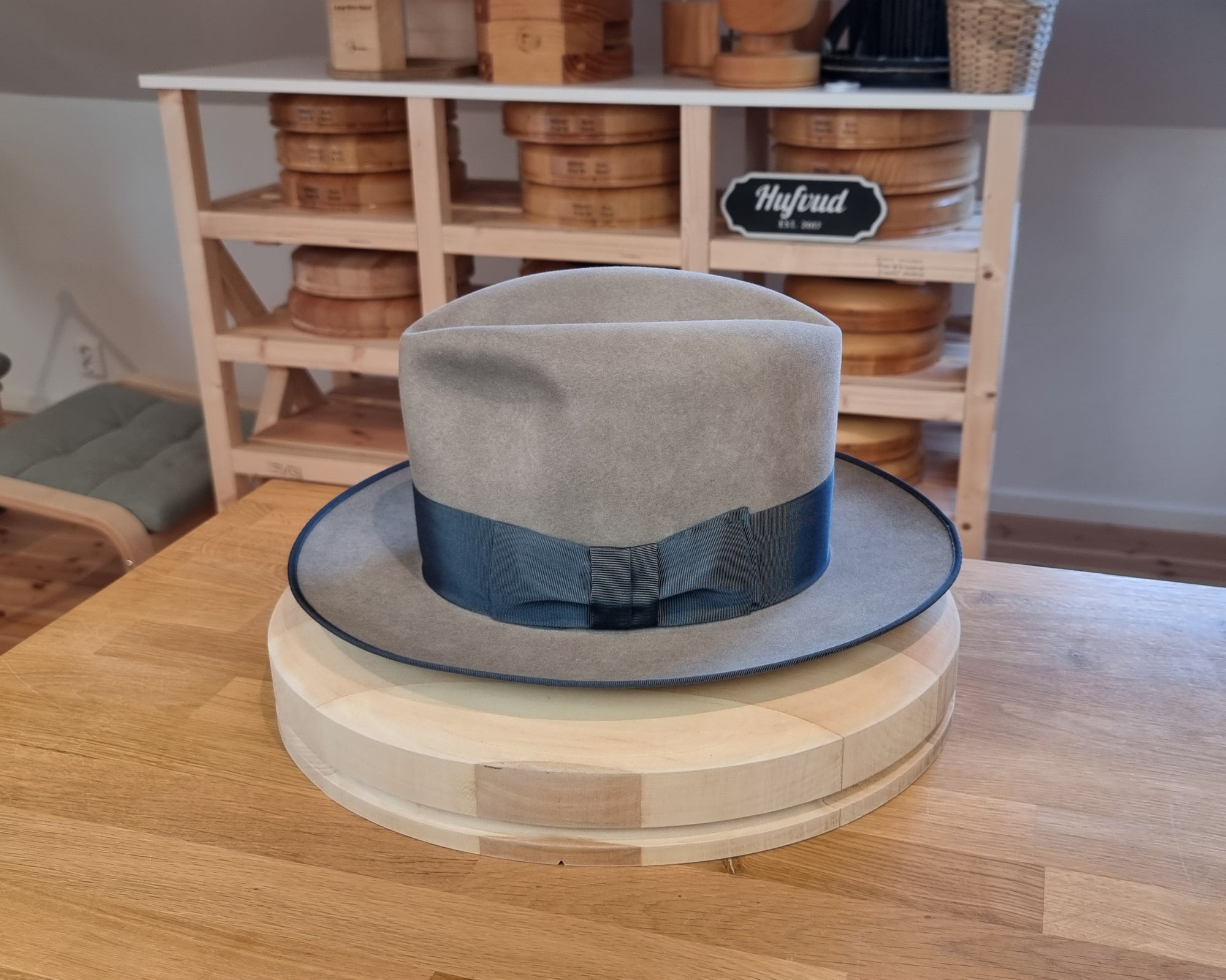 CAGNEY FEDORA | 50X BEAVER BLEND | STONE COLOR | SIZE 61, US 7 5/8