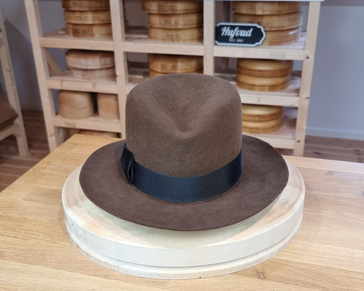 LEIFUR Lucky FEDORA | RABBIT & HARE DELUXE BLEND | SABLE BROWN | SIZE 58, US 7 1/4