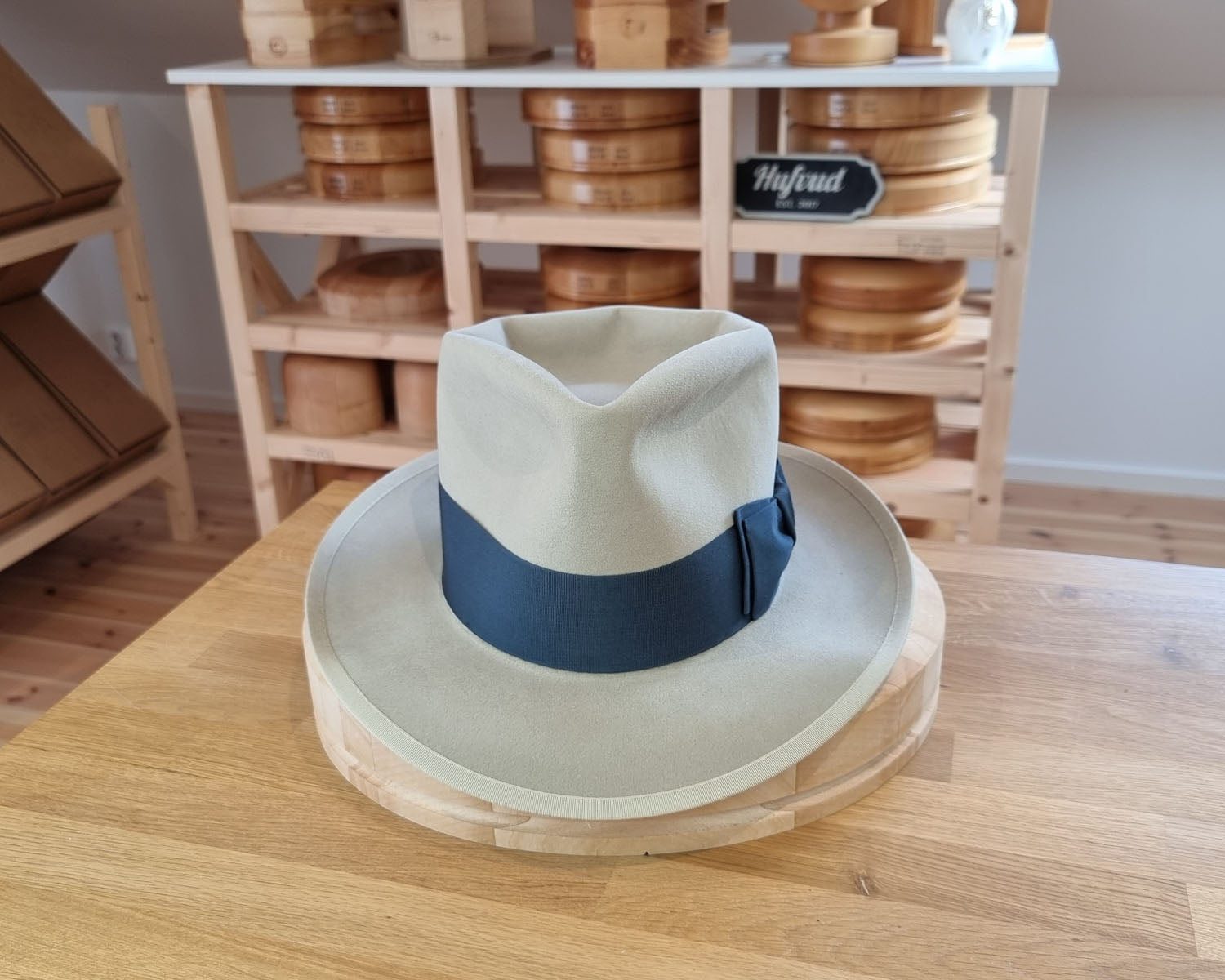 WHIPPET FEDORA | 100X BEAVER | SILVERBELLY COLOR | SIZE 60, US 71/2