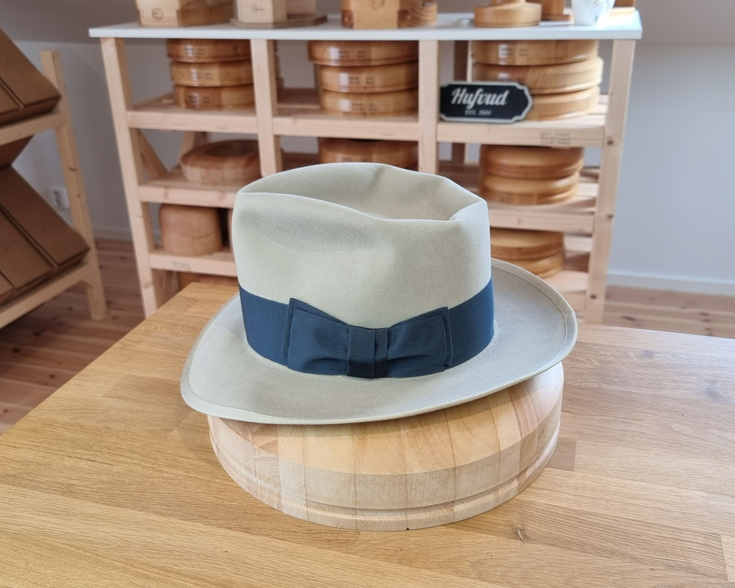 WHIPPET FEDORA | 100X BEAVER | SILVERBELLY COLOR | SIZE 60, US 71/2