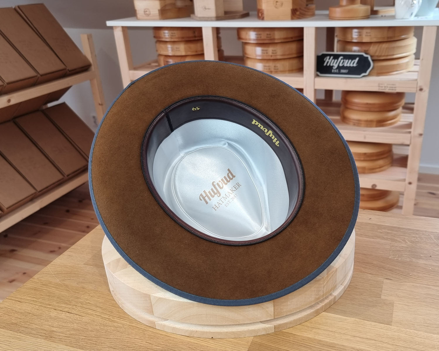 WHIPPET FEDORA | 100X NUTRIA | BROWN SUGAR COLOR | SIZE 59, US 7 3/8