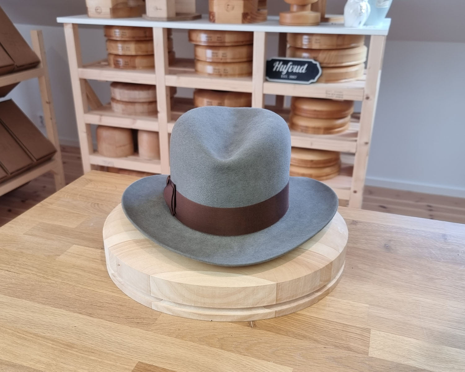 LEIFUR Adventure FEDORA | RABBIT DELUXE WESTERN FELT | GRANITE COLOR | SIZE 58, US 7 1/4