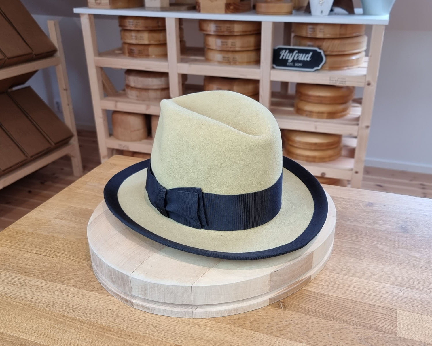 CAGNEY FEDORA | 100X NUTRIA | SUNSHINE COLOR | SIZE 58, US 7 1/4