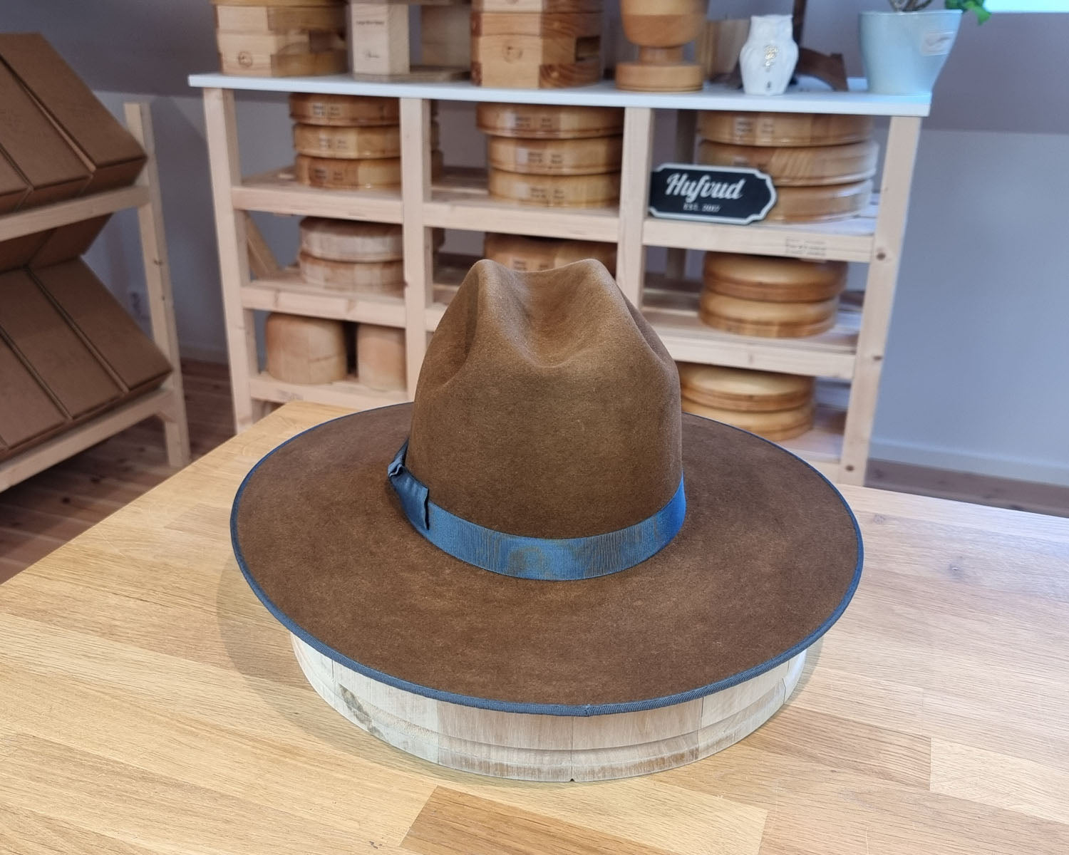 WESTERN UPCYCLE | 4X BEAVER | BROWN  COLOR | SIZE 60, US 7 1/2