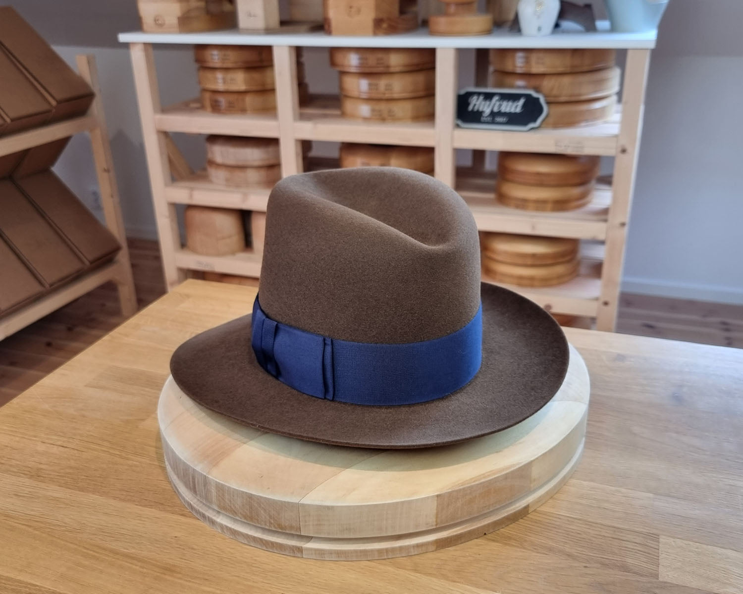 CAGNEY FEDORA | RABBIT & HARE DELUXE BLEND | SABLE BROWN COLOR | SIZE 60, US 7 1/2